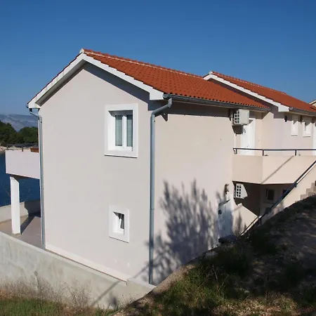 Jakov