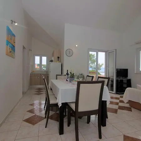 Jakov Apartment *