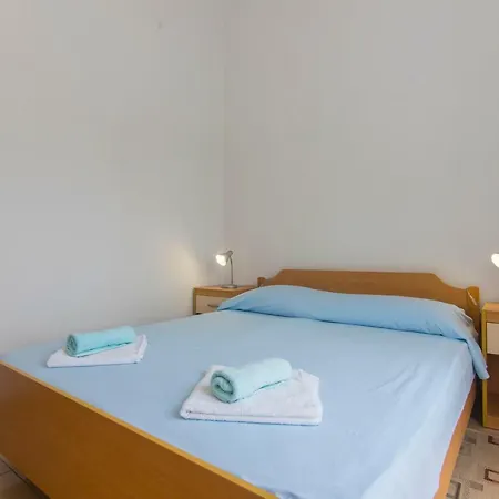 Apartment Jakov