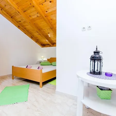 Jakov Apartment Ivan Dolac
