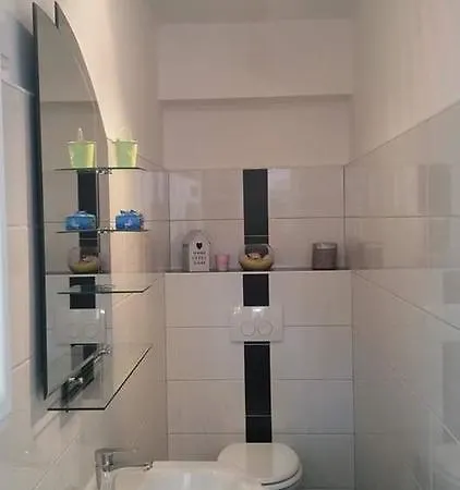 Jakov Apartment